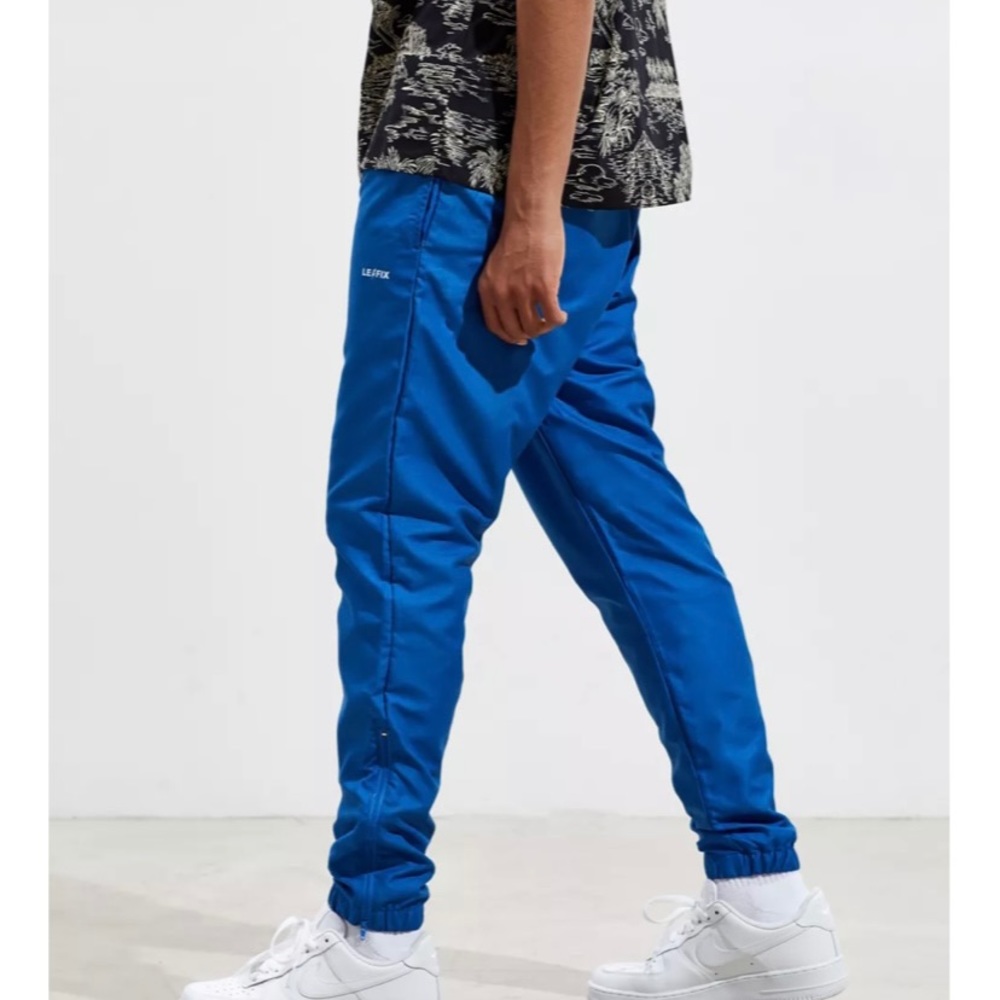 Men’s Le Fix UO Exclusive Motor Track Pant Size M